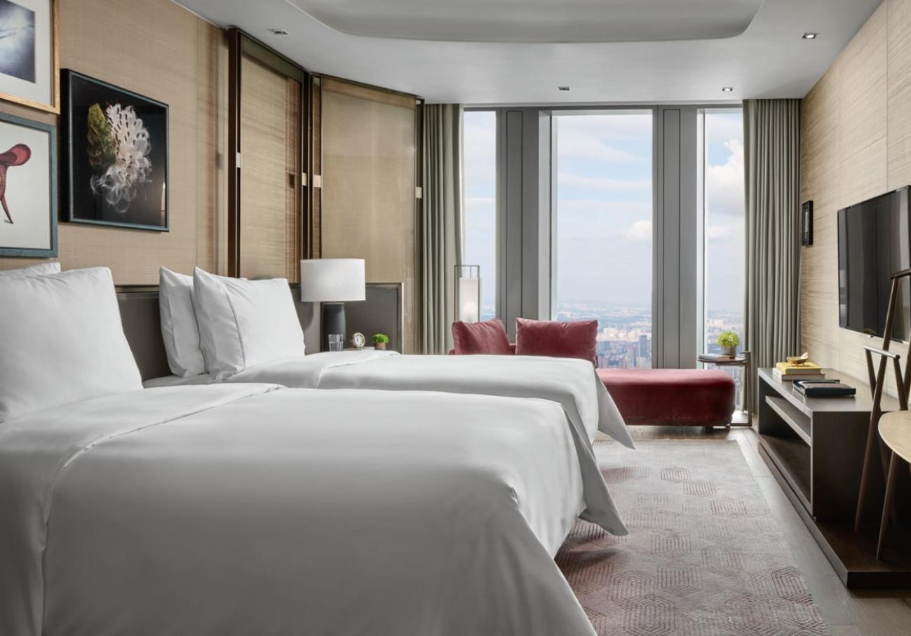 Rosewood Guangzhou, Enjoy Free Shuttle Bus Service Between The Hotel And The Canton Fair Complex During The Canton Fair מראה חיצוני תמונה